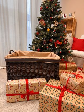 Weihnachten, das nach Holz duftet. ✨ Wenn das Zuhause nach Holz und Weidengeflecht riecht, ist der Zauber von Weihnachten...